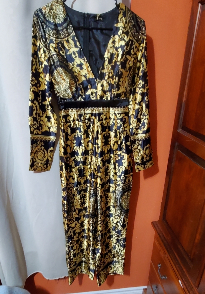 Nwt, gold leaf print jumpsuit